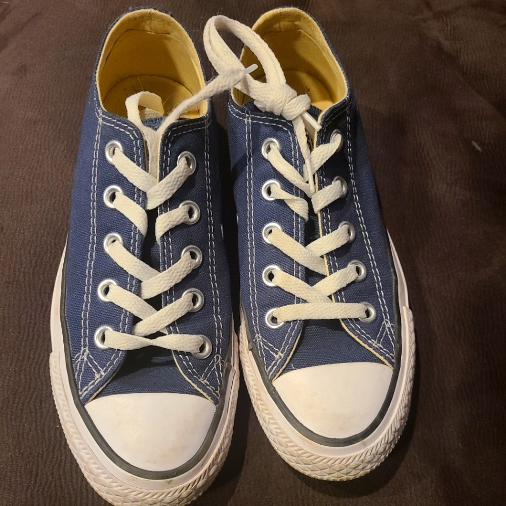 Converse low sneakers. Navy blue to match uniform blue.